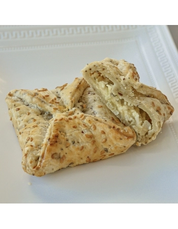 MINI EMPADA FOLHADA MULTIGRÃOS PACOTE COM 40 UNIDADES x 20 G - NEVASCA